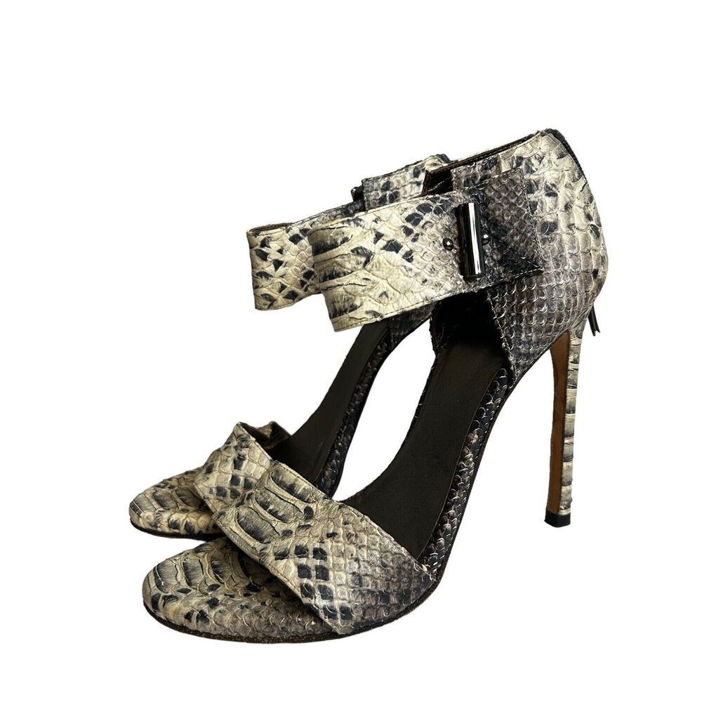 Stuart Weitzman Snakeskin Heels Sandals Ankle Strap Womens 8.5 M Cream Black
